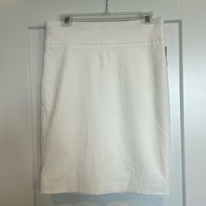 NWT! Maurices brand white classy pattern lined skirt. Slit in back. Size medium.
